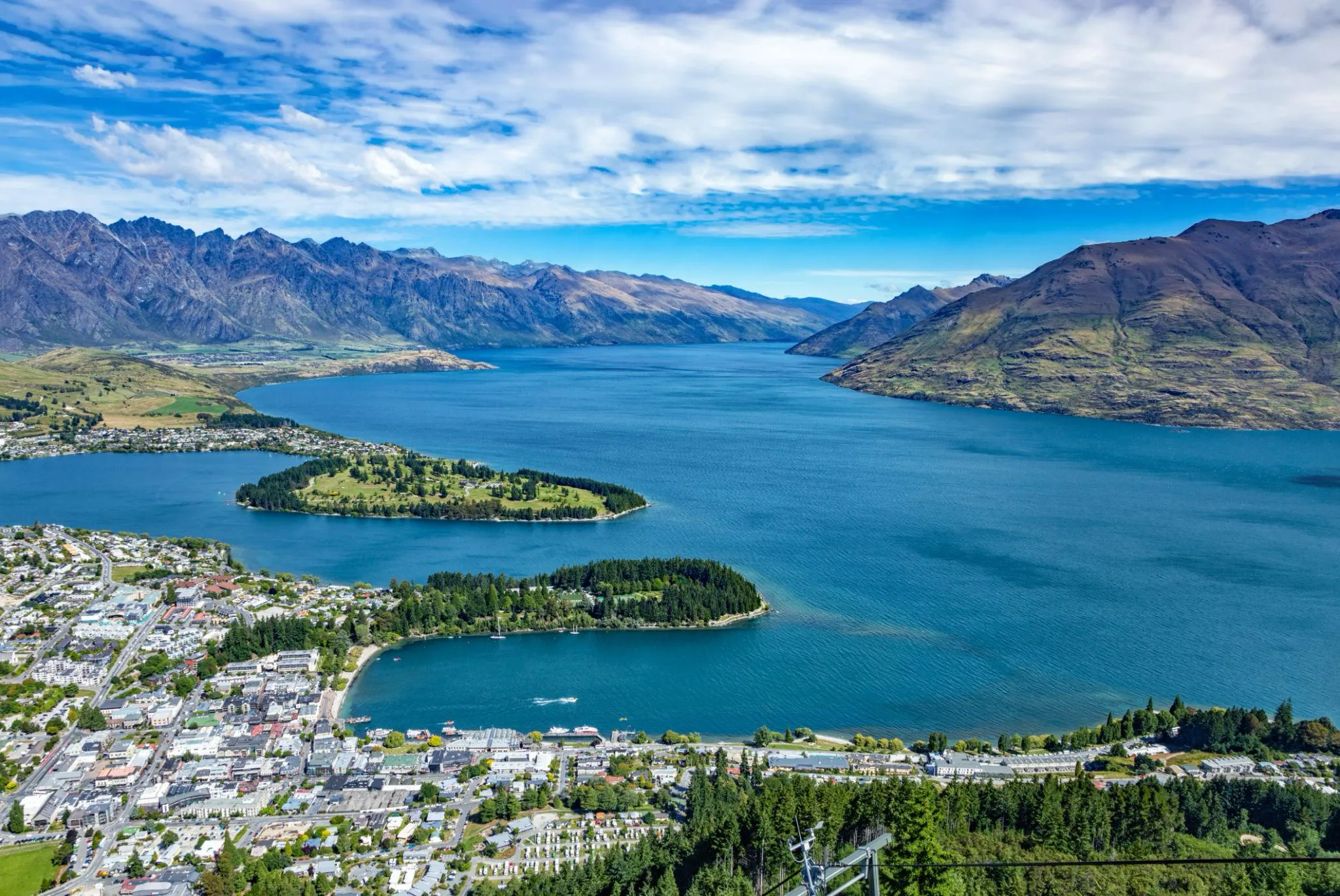 The Remarkables mountain range overlooking Queenstown